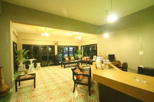 Ploen Pattaya Residence By Tolani מראה חיצוני תמונה