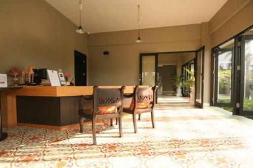 Ploen Pattaya Residence By Tolani מראה חיצוני תמונה